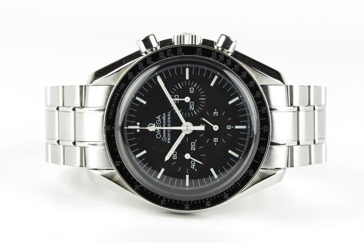 Omega Speedmaster "sapphire"