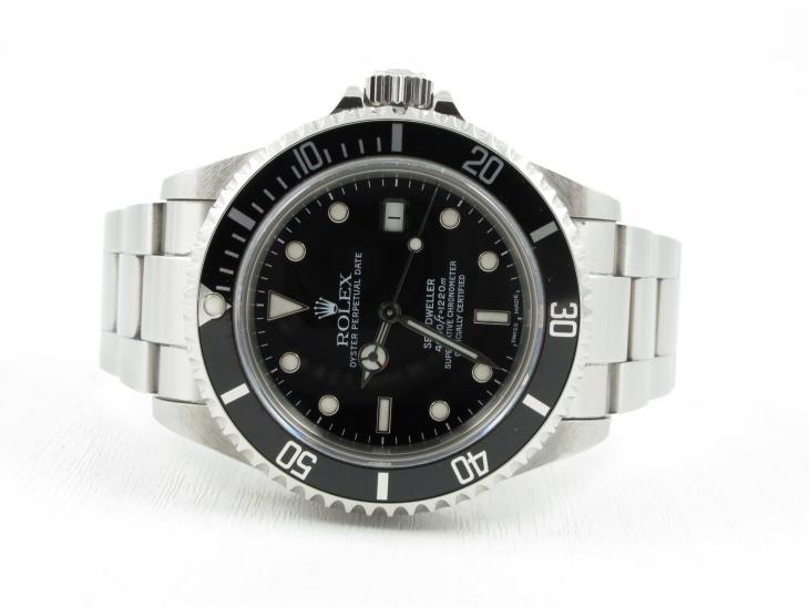 Rolex Sea Dweller 16600 - 2003