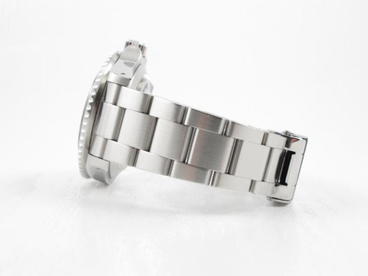 Rolex Sea Dweller 16600 - 2003