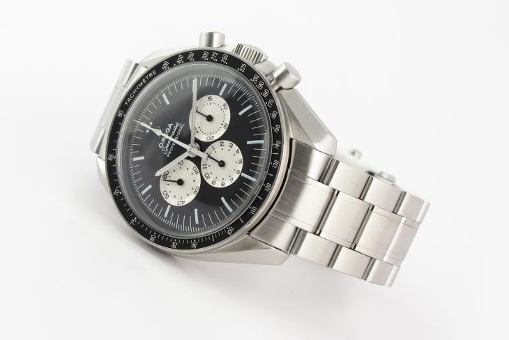 Omega Speedy Tuesday