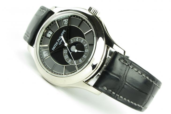Patek Philippe WG Annual Calendar