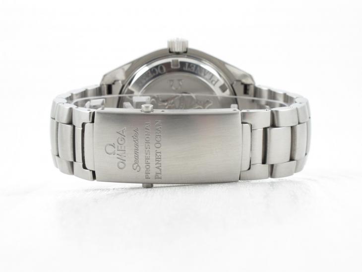 Omega Planet Ocean 42 mm