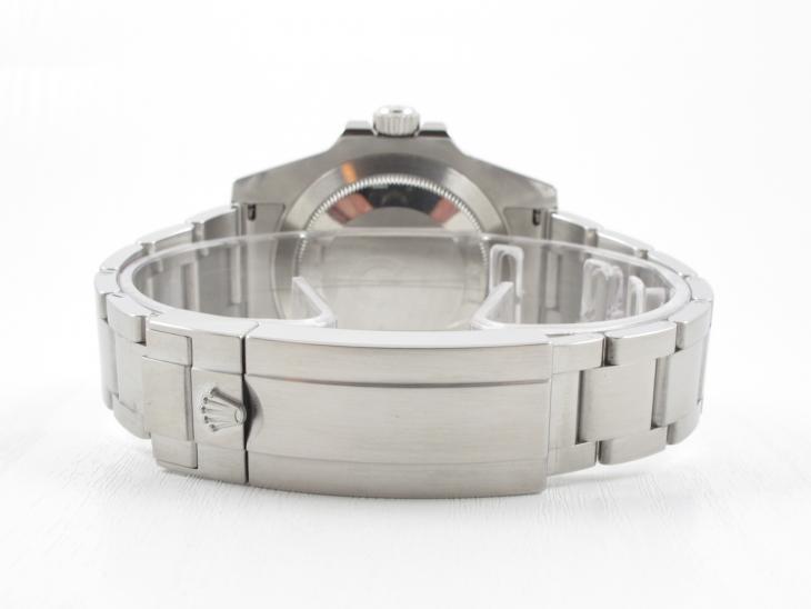 Rolex Submariner 116610L V