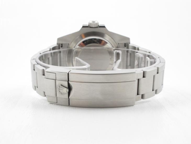 Rolex Submariner 116610L V