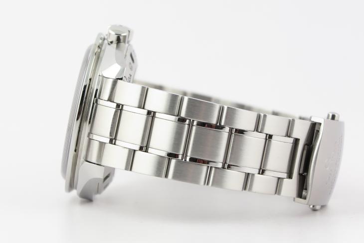 Omega Speedmaster Pro