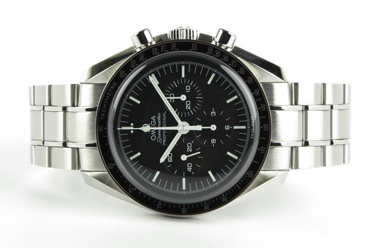 Omega Speedmaster 2017
