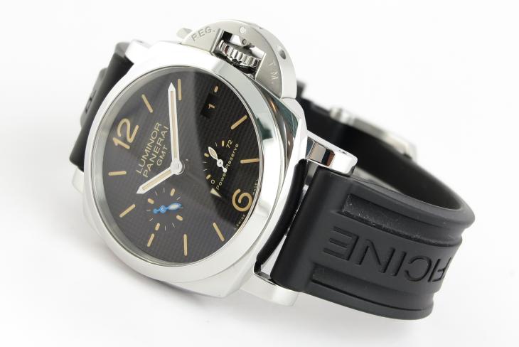 Panerai Luminor 1950 3 Days GMT