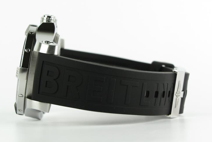 Breitling Avenger II Seawolf