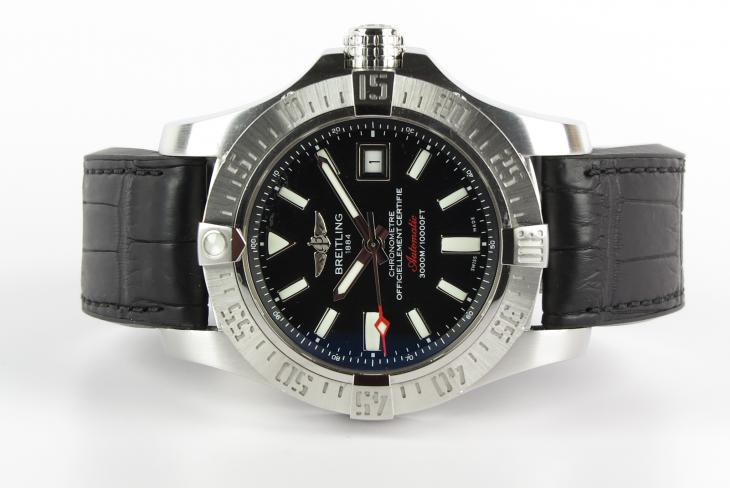 Breitling Avenger II Seawolf