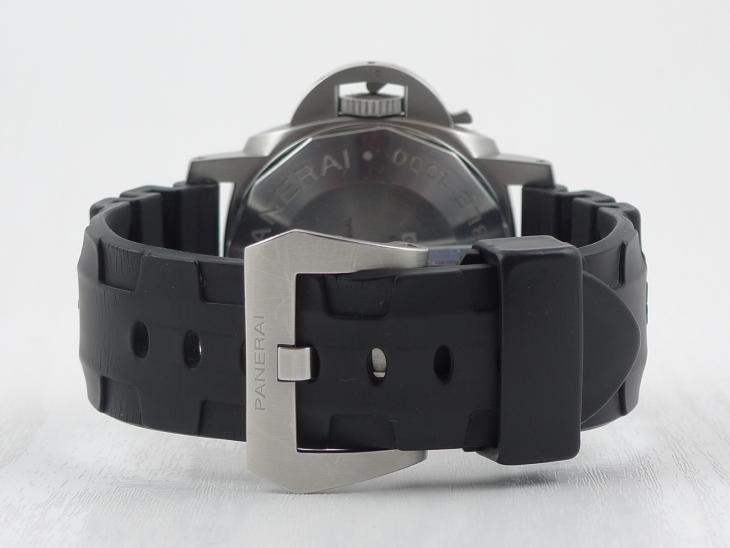 Panerai PAM 243