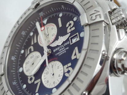 Breitling Super Avenger 2011