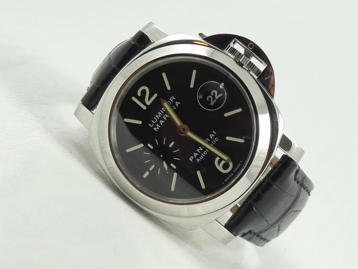 Panerai PAM 104