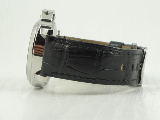 Panerai PAM 104