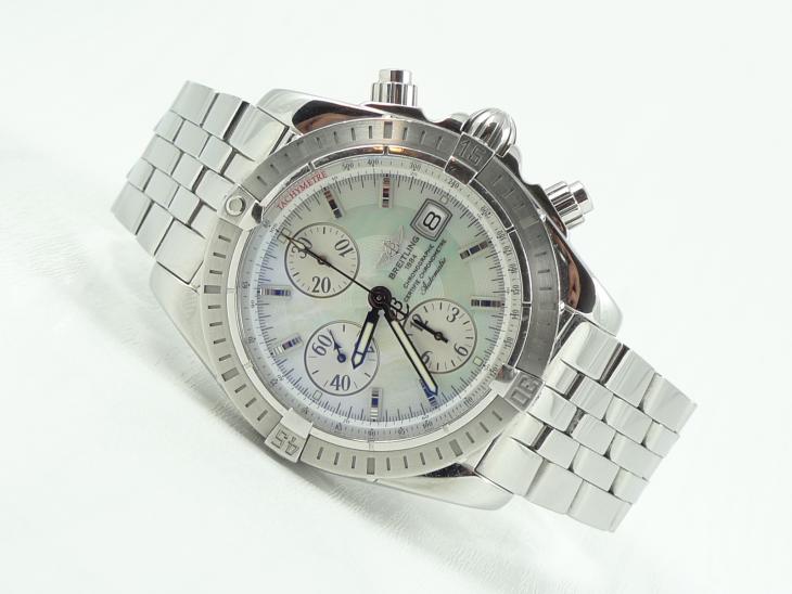 Breitling Chronomat MOP dial
