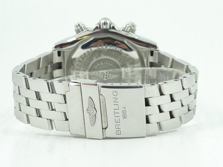 Breitling Chronomat MOP dial