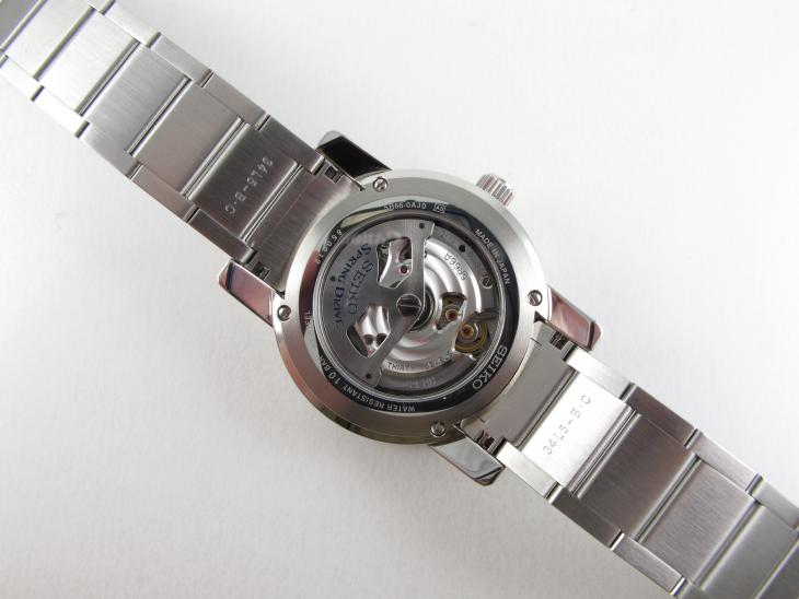 Seiko Spring Drive GMT SNR009